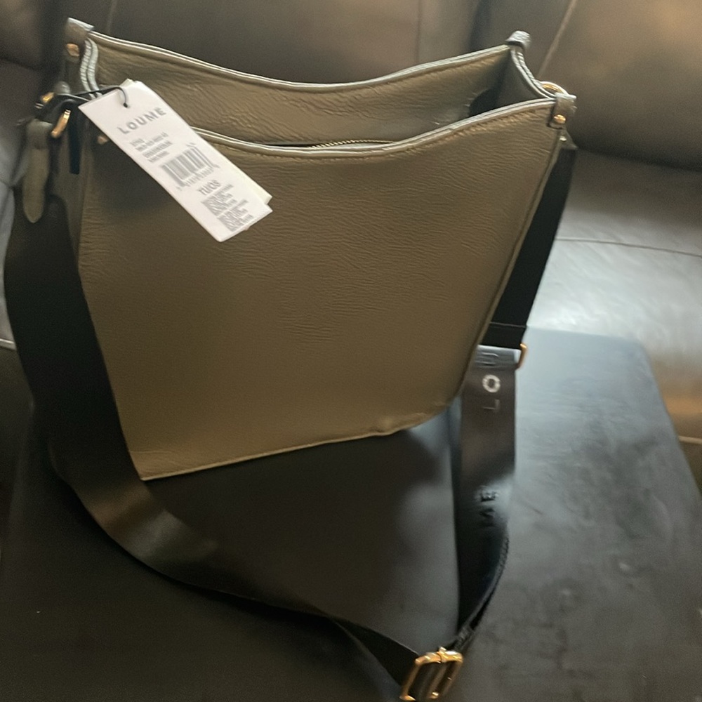 Shoulder Bag 10x10in. Kaki color - Picture 2 of 7